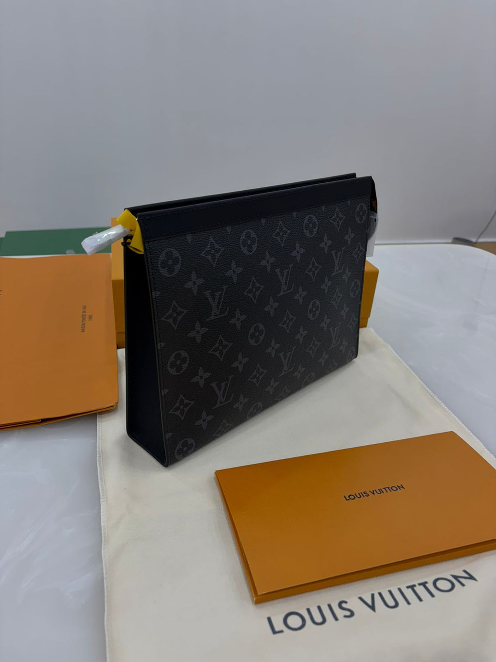 Louis Vuitton Pochette Voyage