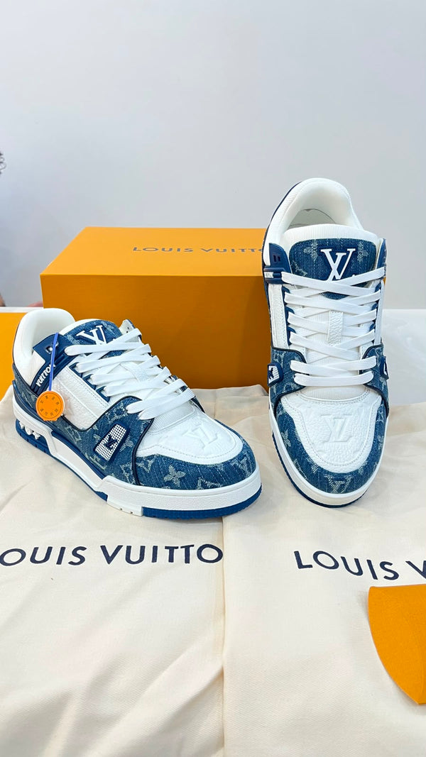 LOUIS VUITTON (Lv)