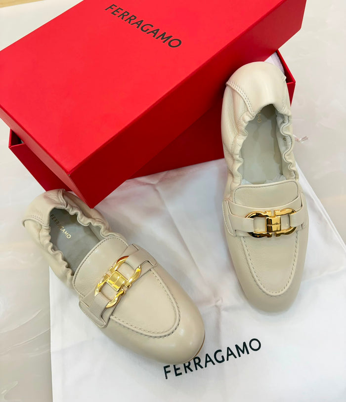 FERRAGAMO elasticated leather loafers