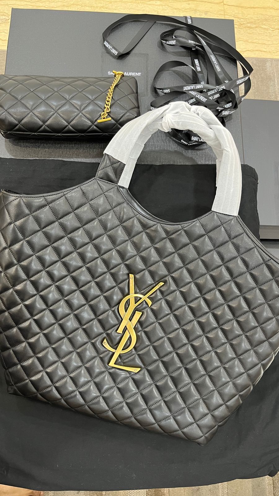 Saint Laurent Icare Maxi Tote Bag