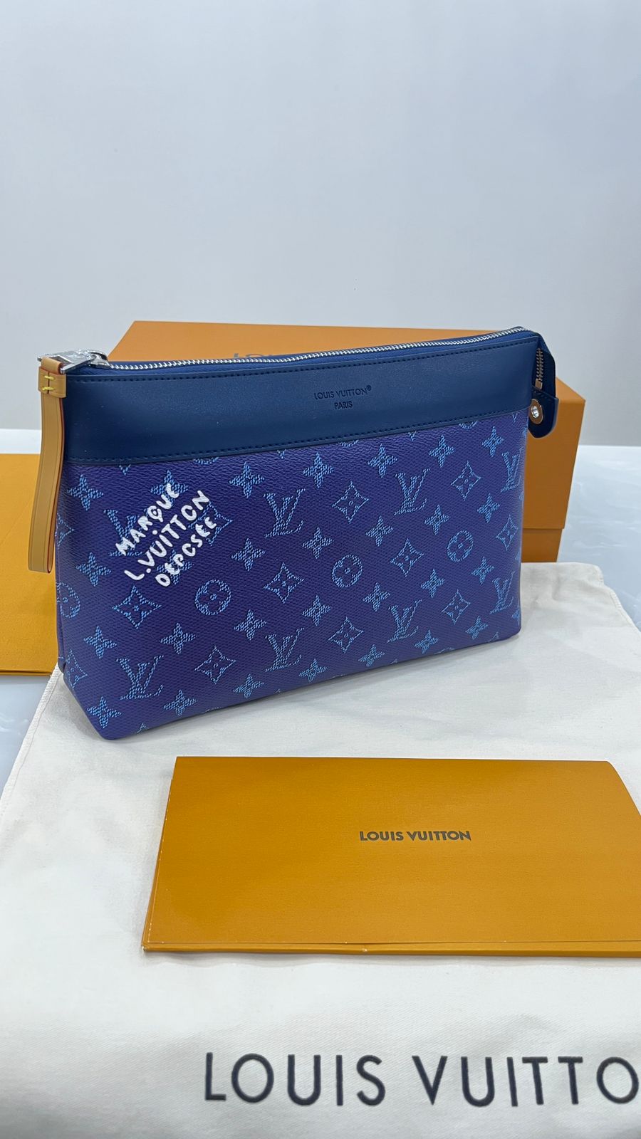 Louis Vuitton Pochette Voyage