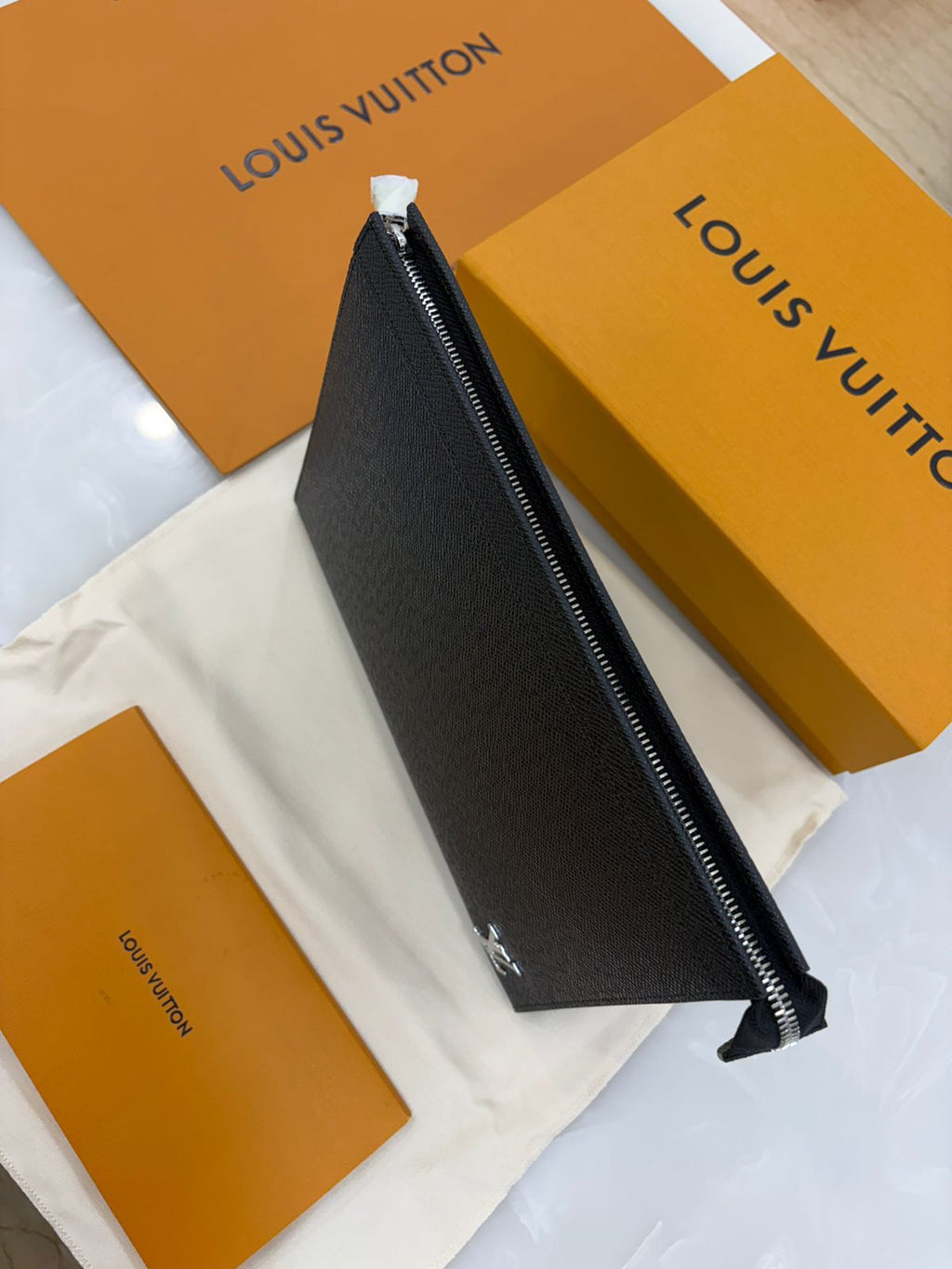 Louis Vuitton Pochette Voyage